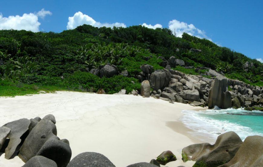 Anse Lazio tour packages