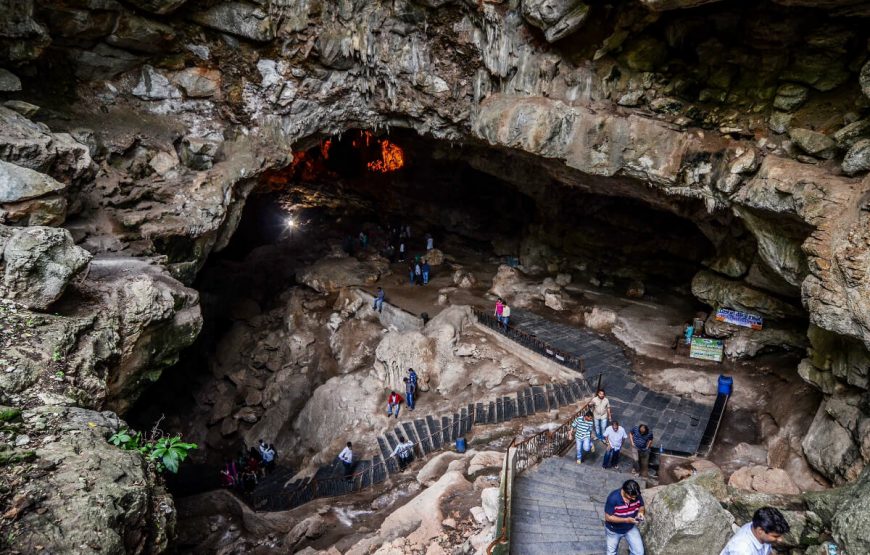 Borra Caves tour packages
