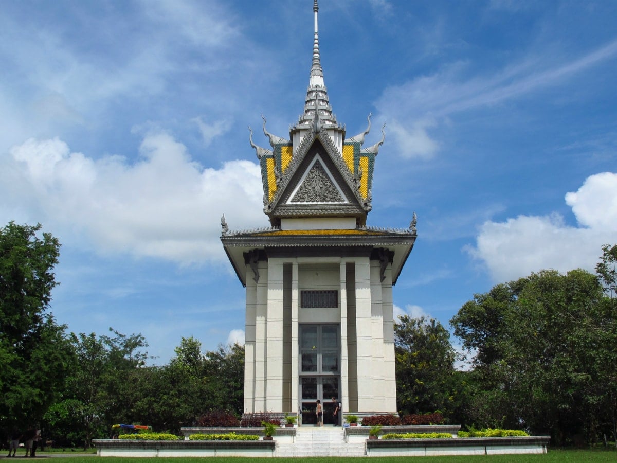 Day 1 : Arrive - Phnom Penh