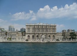 Dolmabahce Palace travel packages