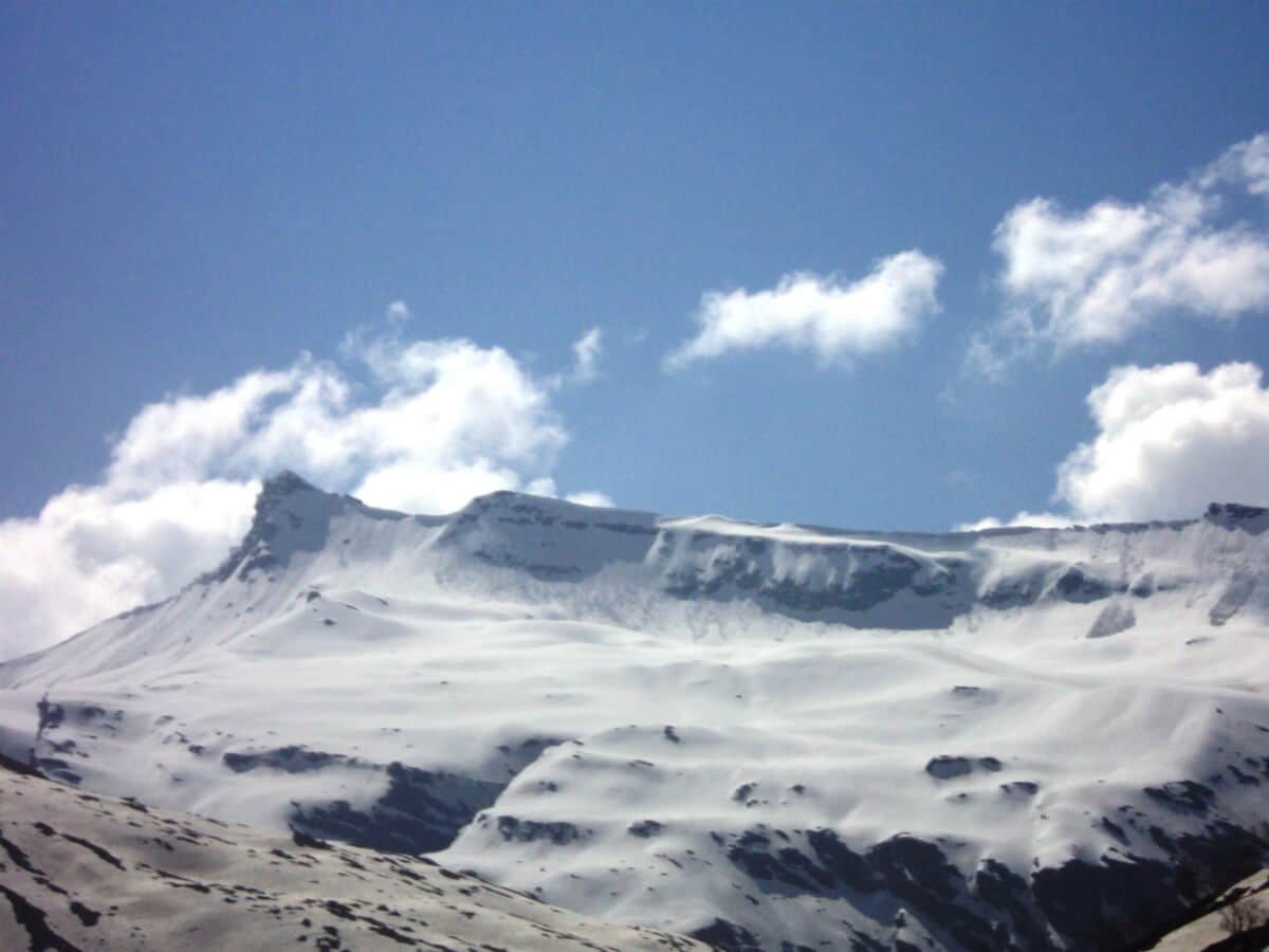 Himalayas from Rohtang_Pass