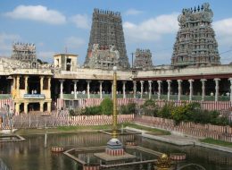 Meenakshi Amman Temple included in Madurai Kodaikanal tour package
