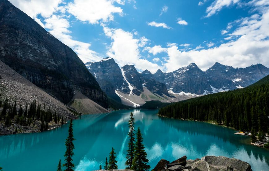 Moraine lake banff national park