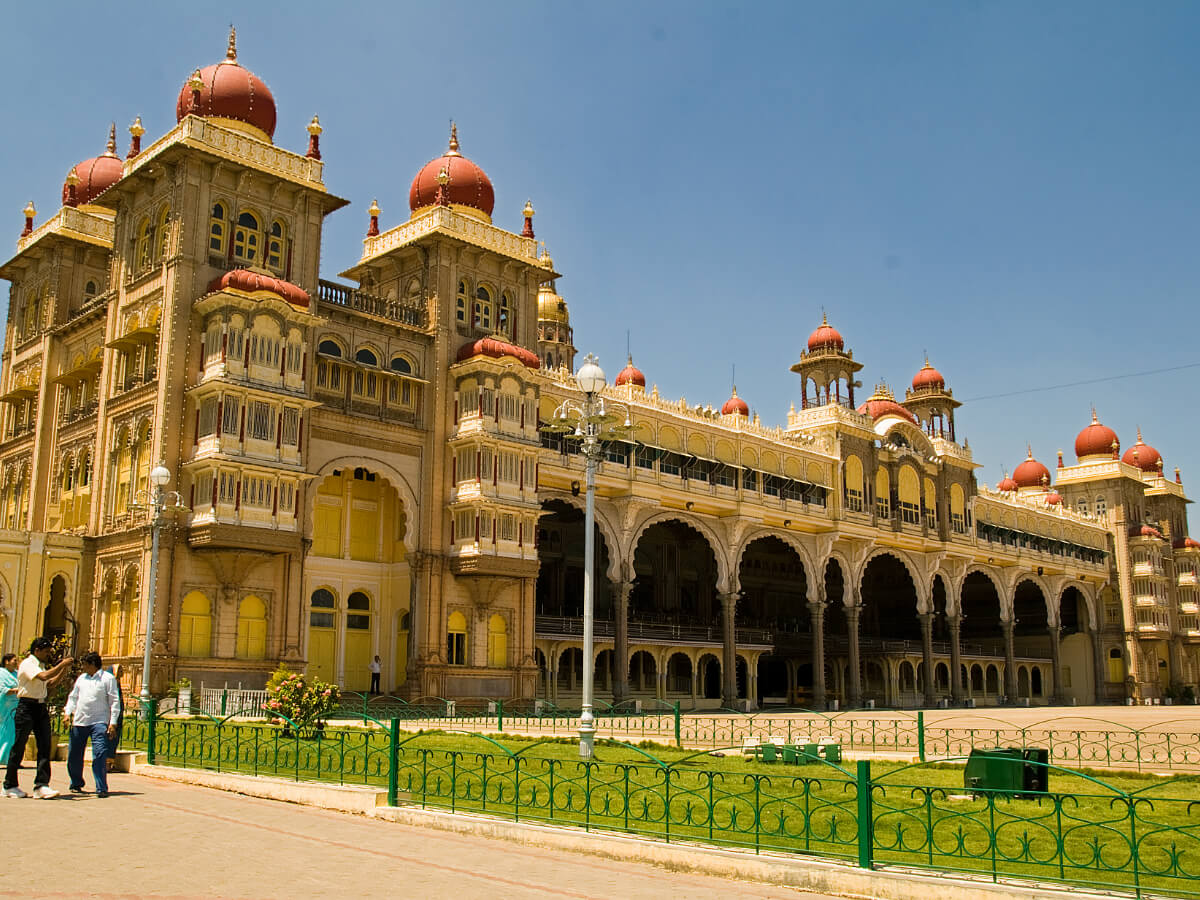 Mysore palace tour packages