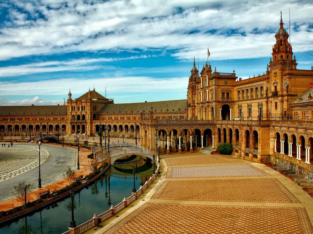 Plaza espana seville tour package