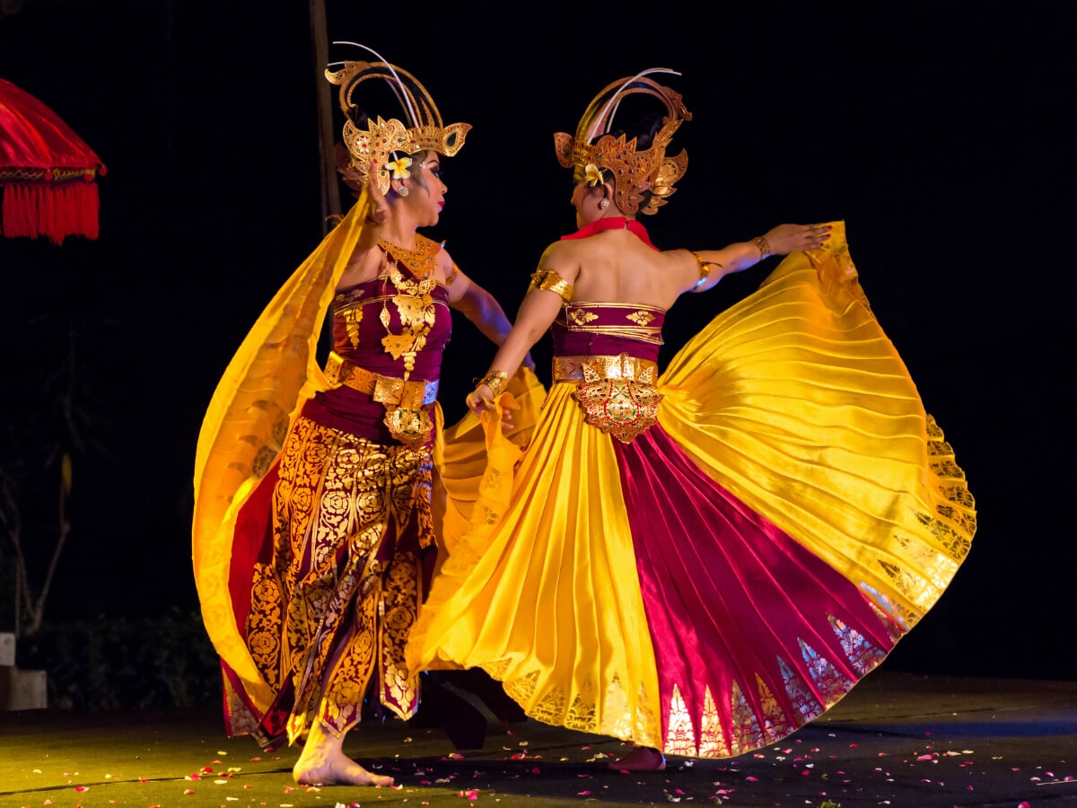 bali legong dance