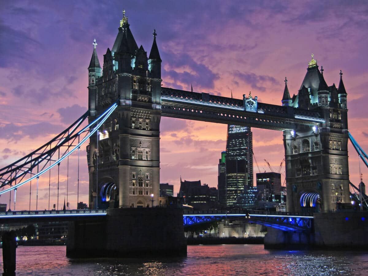 london tower bridge