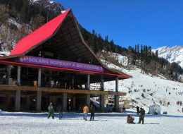 GT Holidays Manali travel package with scenic landscapes