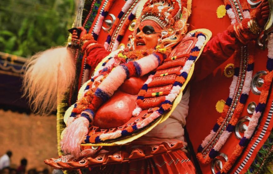 theyyam dance in kerala