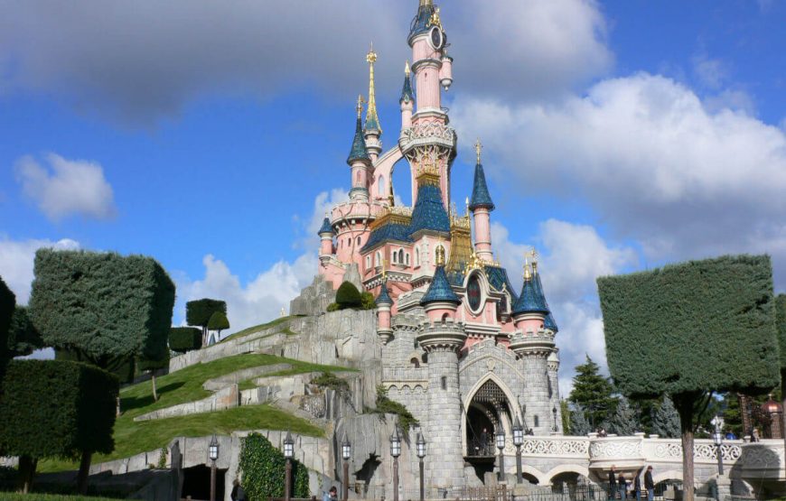 Disneyland Paris tour package