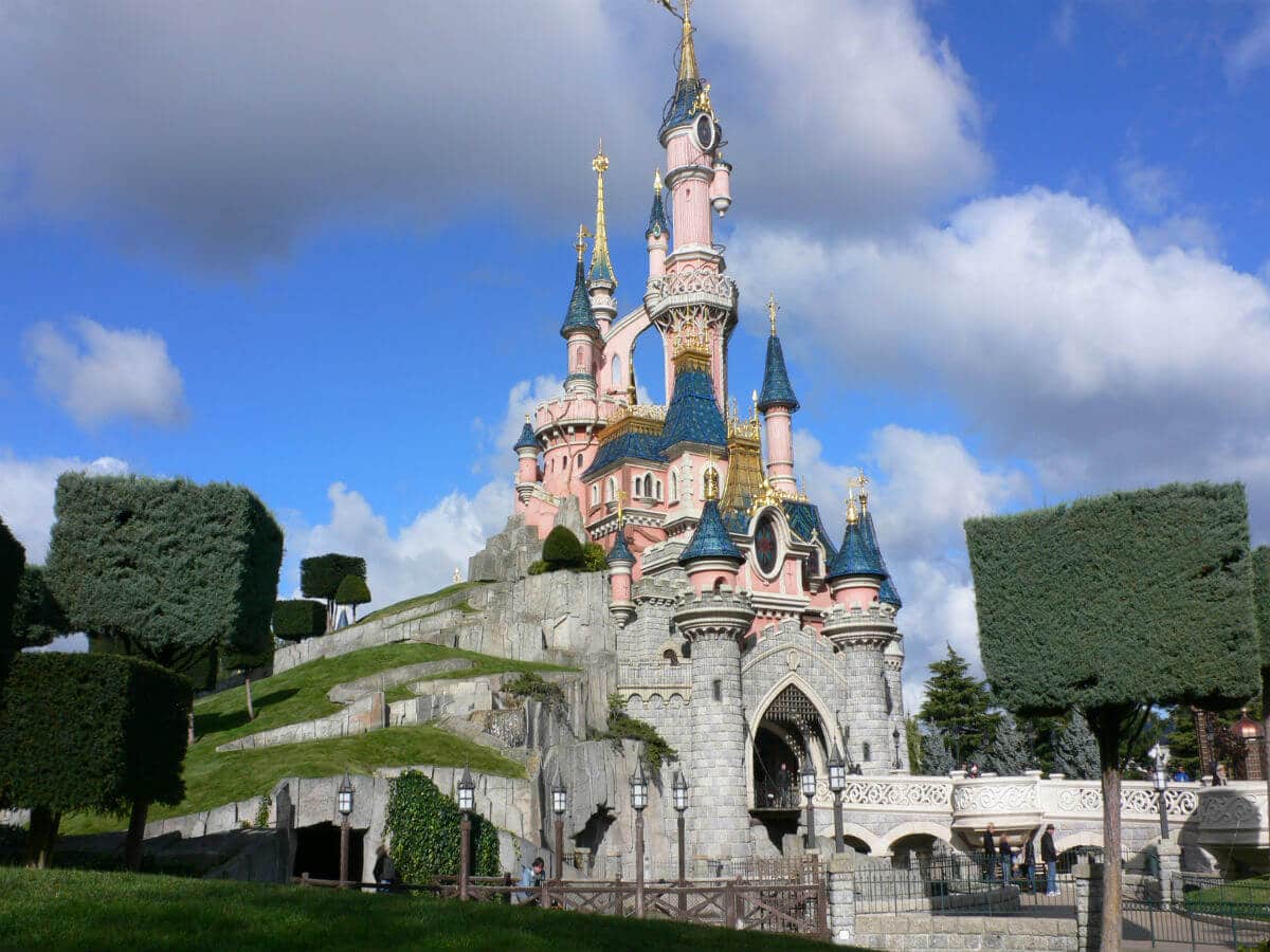 Disneyland Paris tour package