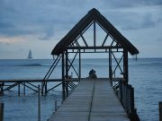 Mauritius Cabin Couple