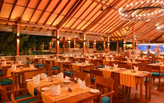 Main Restaurant Meedhupparu