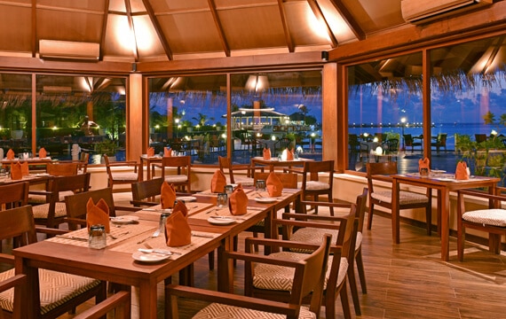 Sunset Restaurant at Hudhuran Fushi