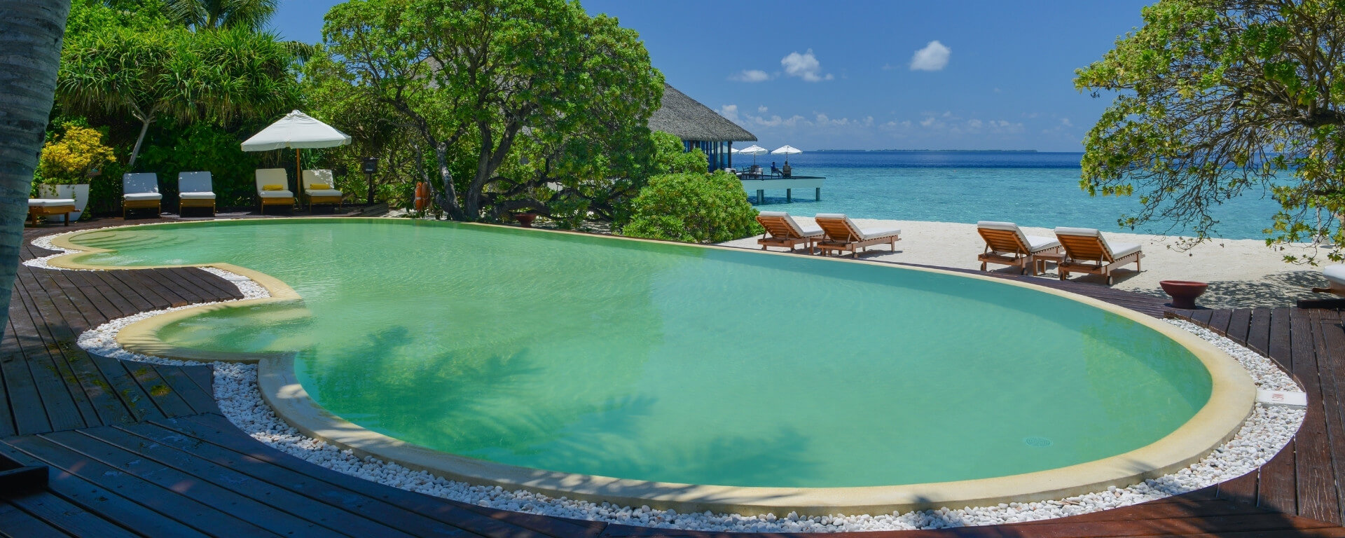 Water Villa Pool at Meedhupparu